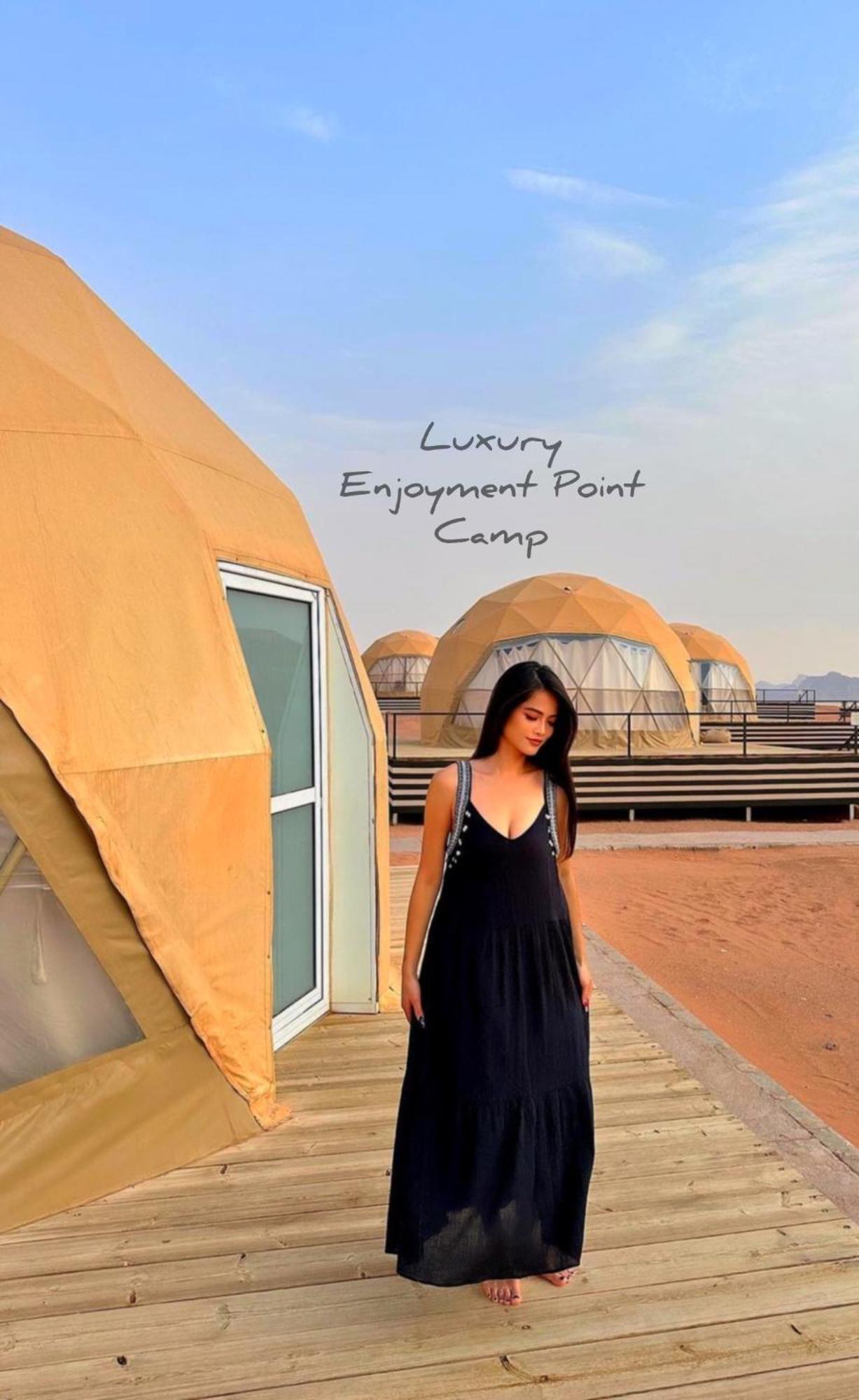 Luxury Enjoyment Point Bubbles Camp Bed & Breakfast Wadi Rum Eksteriør bilde